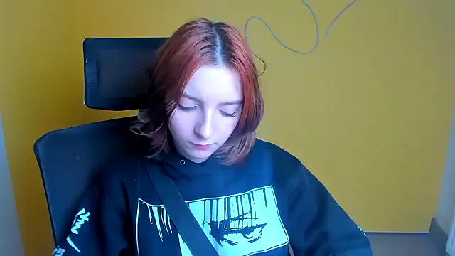 Butterfly Milly online show from 25, 4, 2026