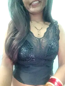 Snapshot of khushi_ji00 chatting on 14, 4, 2026 khushi ji00 online show from 14, 4, 2026