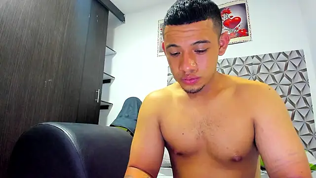 Snapshot of Benjamin_lich chatting on 25, 3, 2026 Benjamin lich online show from 25, 3, 2026