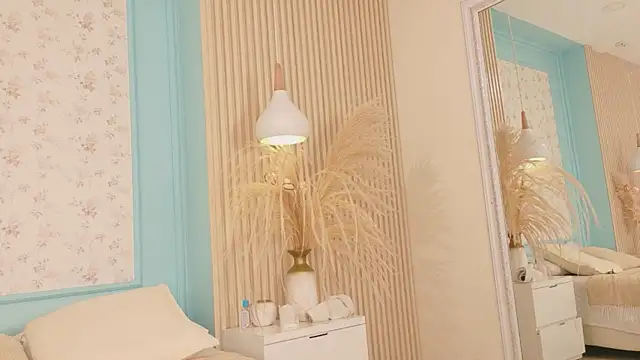 Snapshot of SarayCortez chatting on 5, 4, 2026 SarayCortez online show from 5, 4, 2026