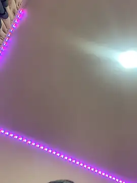 Snapshot of allissonSaenz chatting on 26, 3, 2026 allissonSaenz online show from 26, 3, 2026