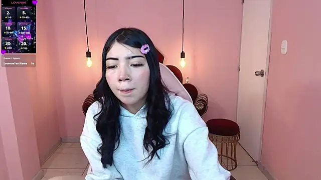 Snapshot of Soffi_x_x_ chatting on 5, 6, 2026 Soffi x x online show from 5, 6, 2026