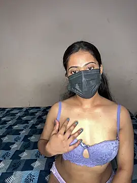 Riya leone online show from 17, 7, 2026