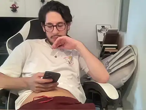 HornyPizzaBoyX online show from 28, 4, 2026