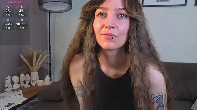 Snapshot of WavaMaddison chatting on 20, 7, 2026 WavaMaddison online show from 20, 7, 2026