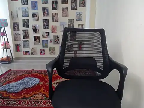 Snapshot of sweety_gaur chatting on 24, 4, 2026 sweety gaur online show from 24, 4, 2026