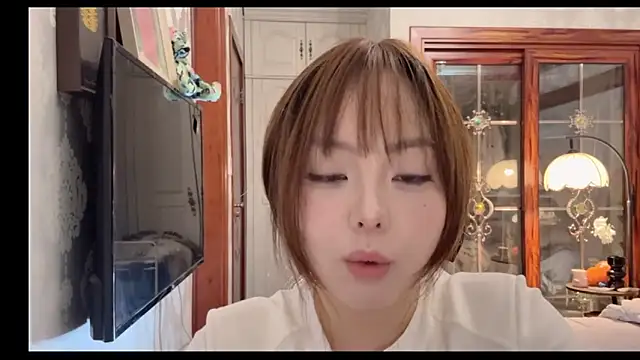Snapshot of thelittlexx chatting on 26, 5, 2026 thelittlexx online show from 26, 5, 2026