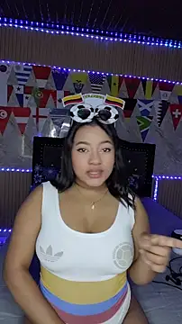 Snapshot of Saraa_M chatting on 17, 6, 2026 Saraa M online show from 17, 6, 2026