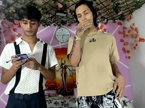 Snapshot of TYLERhHOT2005 chatting on 27, 3, 2026 TYLERhHOT2005 online show from 27, 3, 2026