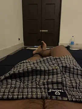 like a nud online show from 1, 4, 2026