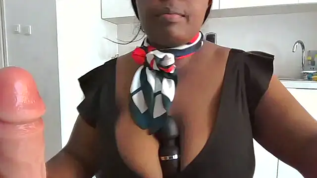 Snapshot of Sheryl007 chatting on 8, 5, 2026 Sheryl007 online show from 8, 5, 2026