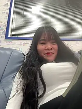 Naked-xx online show from 13, 5, 2026