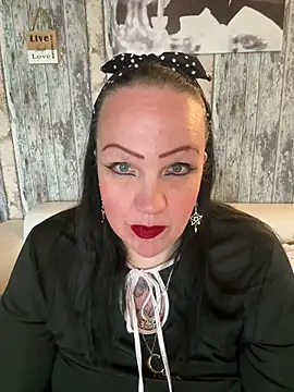 Snapshot of Noraya_ink chatting on 1, 5, 2026 Noraya ink online show from 1, 5, 2026