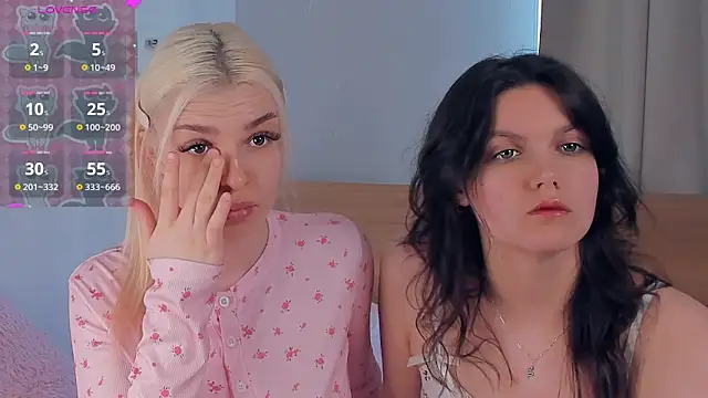 JuliannPaysour online show from 14, 4, 2026