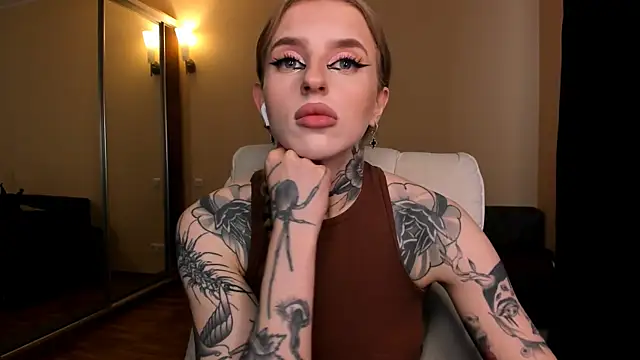 Snapshot of harley_kimm chatting on 20, 5, 2026 harley kimm online show from 20, 5, 2026