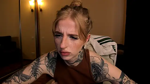 Snapshot of harley_kimm chatting on 26, 5, 2026 harley kimm online show from 26, 5, 2026