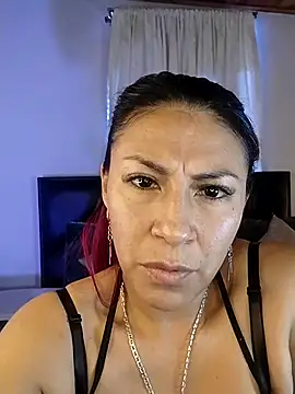 tatianabelli online show from 24, 4, 2026