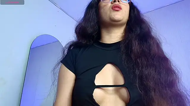 Snapshot of babylexi18 chatting on 6, 4, 2026 babylexi18 online show from 6, 4, 2026