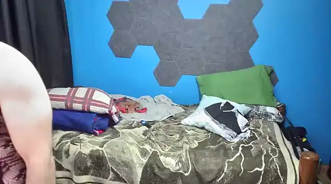 Snapshot of MachoPutito chatting on 16, 2, 2025 MachoPutito online show from 16, 2, 2025