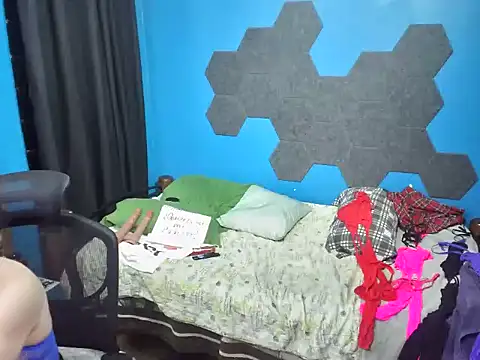 Snapshot of MachoPutito chatting on 27, 9, 2025 MachoPutito online show from 27, 9, 2025