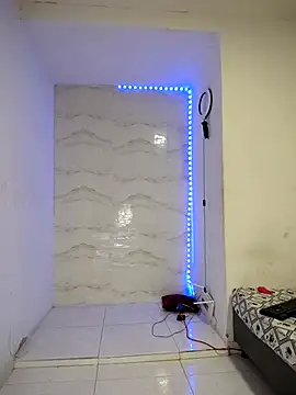 Lucy slupyyy hard online show from 13, 4, 2026