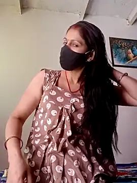 Snapshot of Sexyy_Bhabhi_143 chatting on 18, 5, 2026 Sexyy Bhabhi 143 online show from 18, 5, 2026