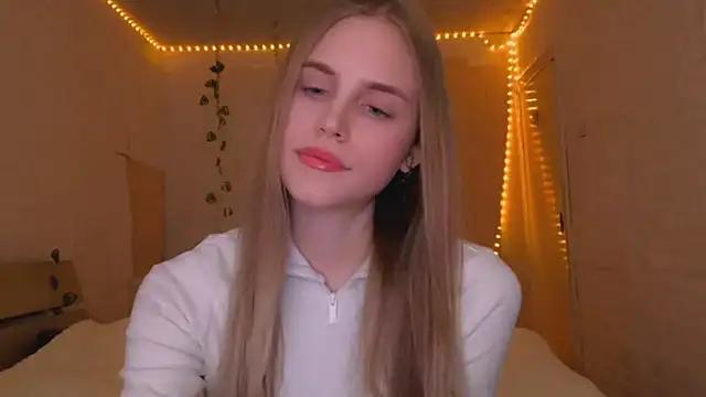 EveCoutch online show from 27, 3, 2026