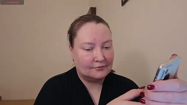 elegant pleasure online show from 30, 4, 2026