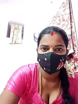 Snapshot of tamilratchasii chatting on 12, 4, 2026 tamilratchasii online show from 12, 4, 2026