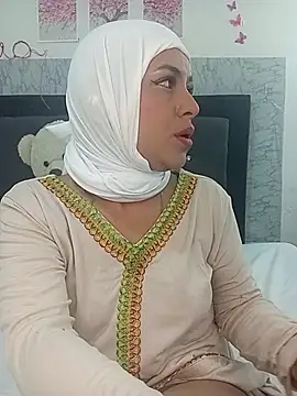 Snapshot of alia_asad chatting on 7, 4, 2026 alia asad online show from 7, 4, 2026