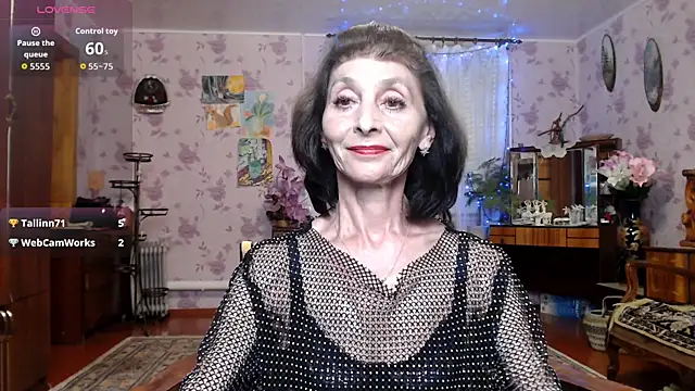 Snapshot of Shooting-Star- chatting on 1, 6, 2026 Shooting-Star- online show from 1, 6, 2026