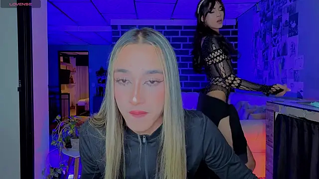 Miss sunshinee online show from 2, 4, 2026