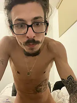 Snapshot of younghotcook chatting on 28, 3, 2026 younghotcook online show from 28, 3, 2026