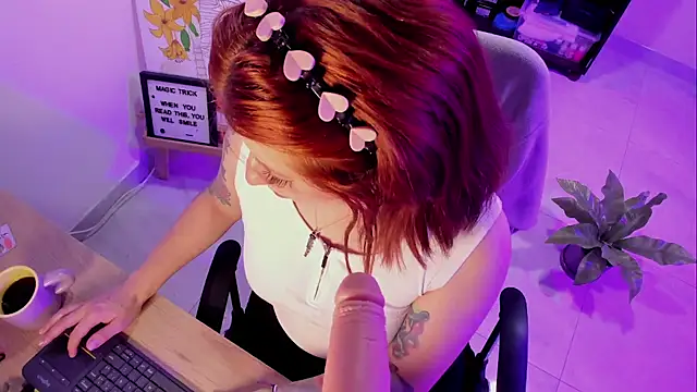 julieta alveez online show from 30, 4, 2026