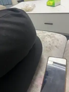 yingzi003 online show from 17, 4, 2026