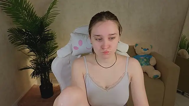 Snapshot of SweetieBlush chatting on 28, 4, 2026 SweetieBlush online show from 28, 4, 2026