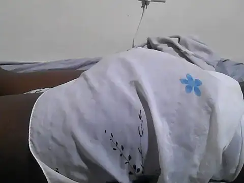 Snapshot of BOOBQUEEN25 chatting on 31, 3, 2026 BOOBQUEEN25 online show from 31, 3, 2026