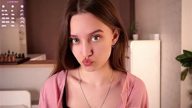 Snapshot of sinfulThea chatting on 22, 4, 2026 sinfulThea online show from 22, 4, 2026