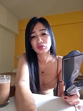 Snapshot of Emceeeeee25 chatting on 29, 3, 2026 Emceeeeee25 online show from 29, 3, 2026