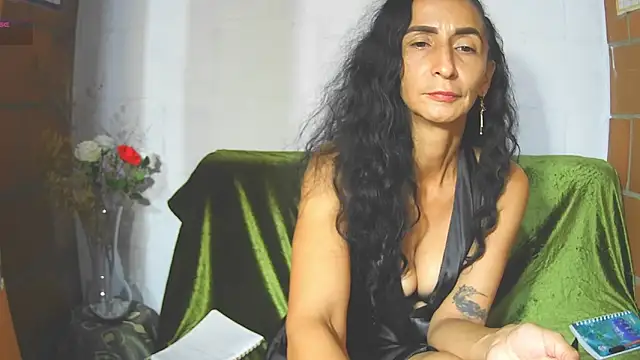 Snapshot of SamanttaLopez chatting on 21, 5, 2026 SamanttaLopez online show from 21, 5, 2026