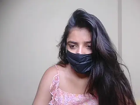 Snapshot of NANCY_OBEROYE chatting on 14, 5, 2026 NANCY OBEROYE online show from 14, 5, 2026