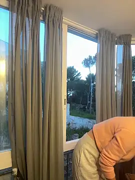 xLunaBliss online show from 9, 4, 2026