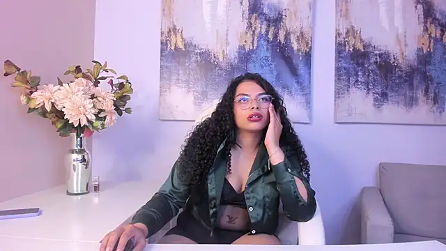 scarlett  2 online show from 31, 3, 2026