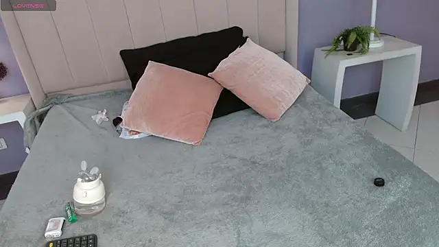 NoelleRuby online show from 13, 4, 2026