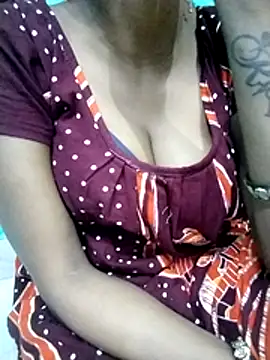 Snapshot of Pinky-hot11 chatting on 27, 5, 2026 Pinky-hot11 online show from 27, 5, 2026