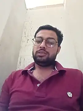Snapshot of herochoclateboy chatting on 4, 4, 2026 herochoclateboy online show from 4, 4, 2026