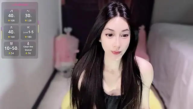 Snapshot of LILI7-LI chatting on 25, 4, 2026 LILI7-LI online show from 25, 4, 2026