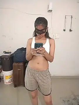 sexy couple liv online show from 10, 5, 2026