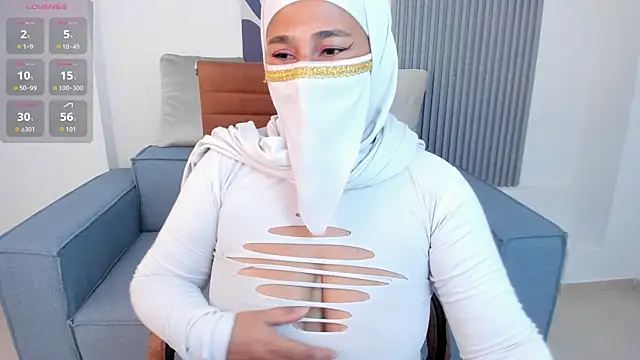 Thalia hala online show from 3, 5, 2026