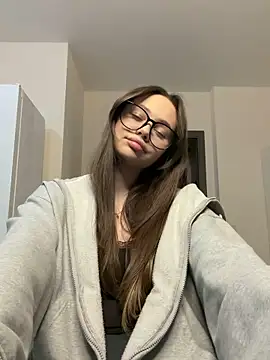 NIKAGPT online show from 8, 4, 2026